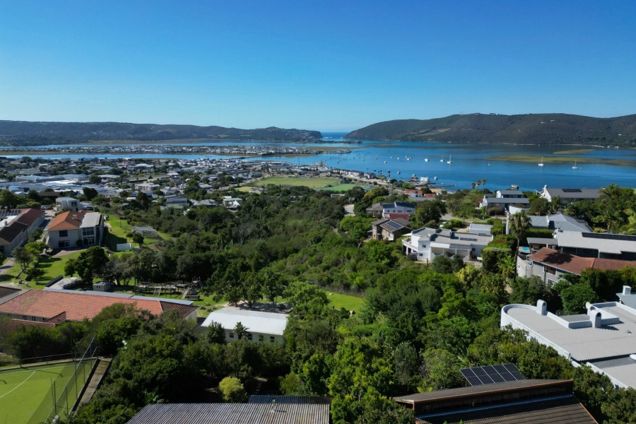 4 Bedroom Property for Sale in Heuwelkruin Western Cape